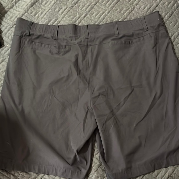 Men's Gray Shorts - Picture 2 of 4